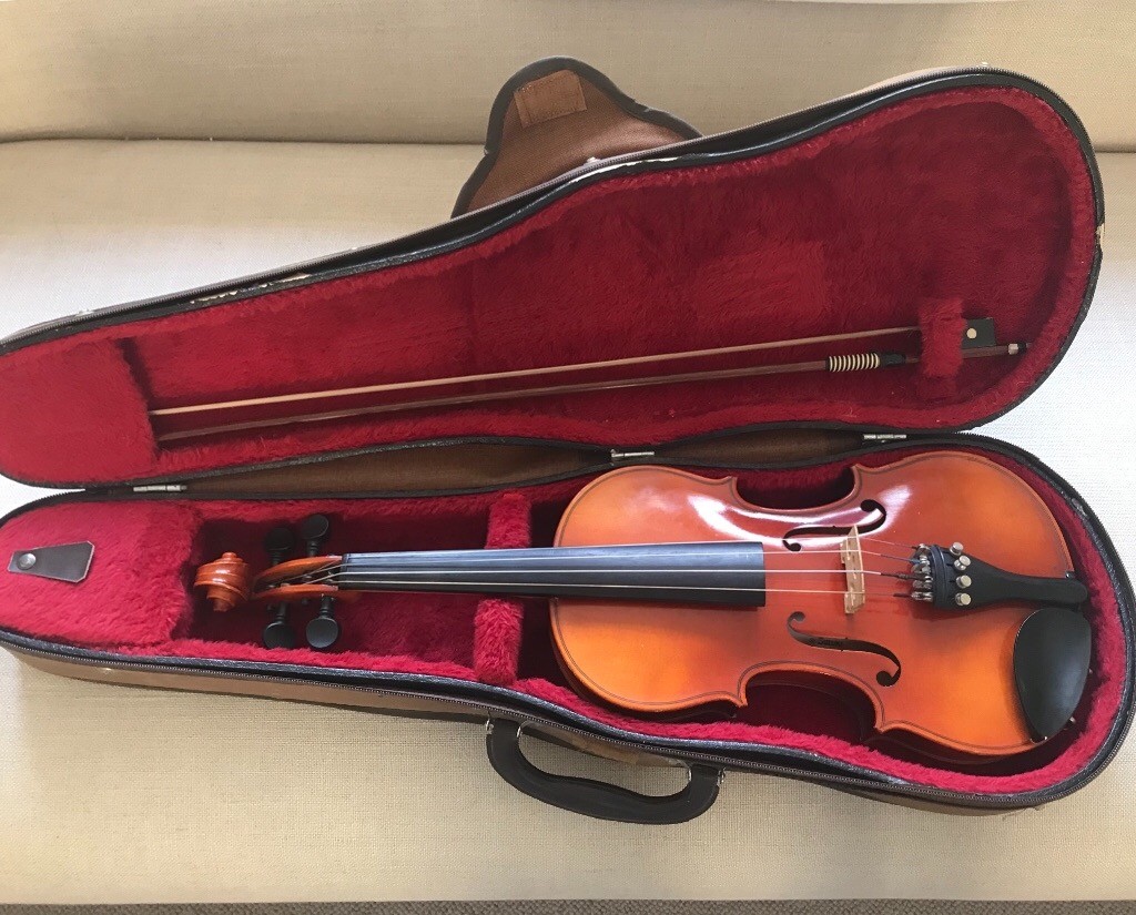 1/2 size violin for sale in Tooting Bec, London Gumtree