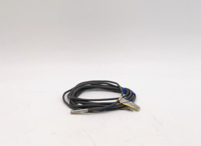 Omron E2E-X1C1 Proximity Switch