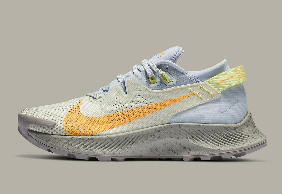 

Женские кроссовки Nike Pegasus Trail 2 Pure Platinum Laser Orange CK4309-001 размер 9,5 для походов, Multicolor, Nike Pegasus Trail 2