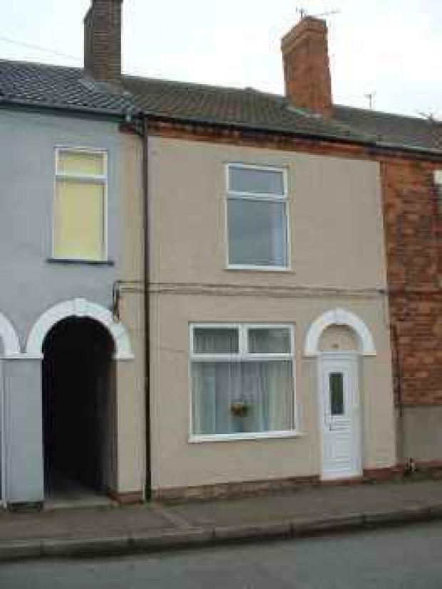 2 bedroom house in 61 Langwith Road, Hillstown, Bolsover, S44 in
