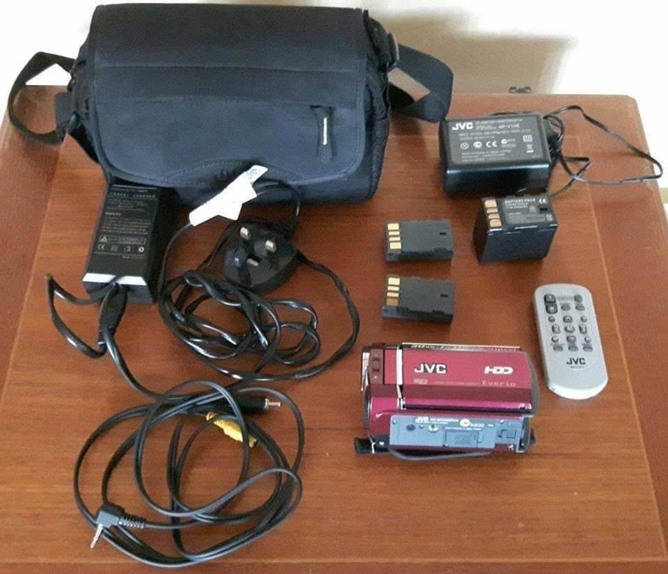 JVC Everio GZMG330 Camcorder Digital Video Camera HDD 30GB Hybrid