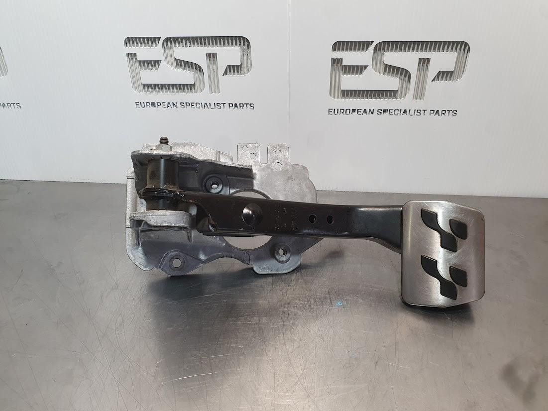2010 Volkswagen Passat 3C/MK6 BRAKE PEDAL BLACK 03/06-12/16 3C2723057J image 2