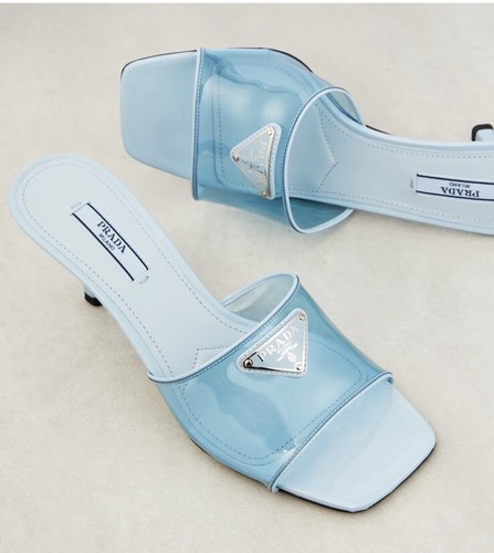 サンダル・ミュール PRADA Light Blue Leather Slippers Prada Mules Size 39. 5 EU: Elegant Design
