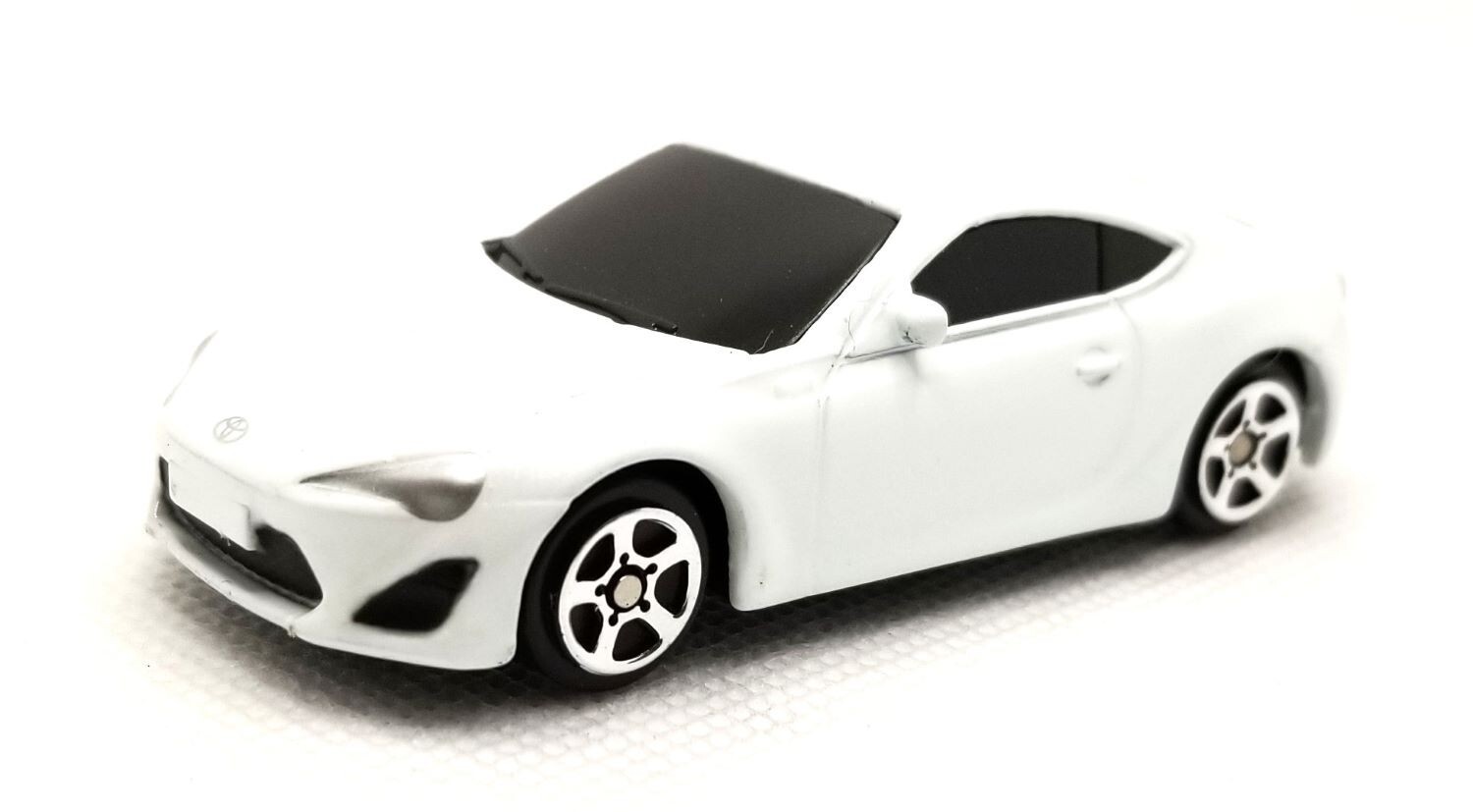 RMZ City - 1/64 Scale Model Toyota 86 White (BBUF344023W) | eBay