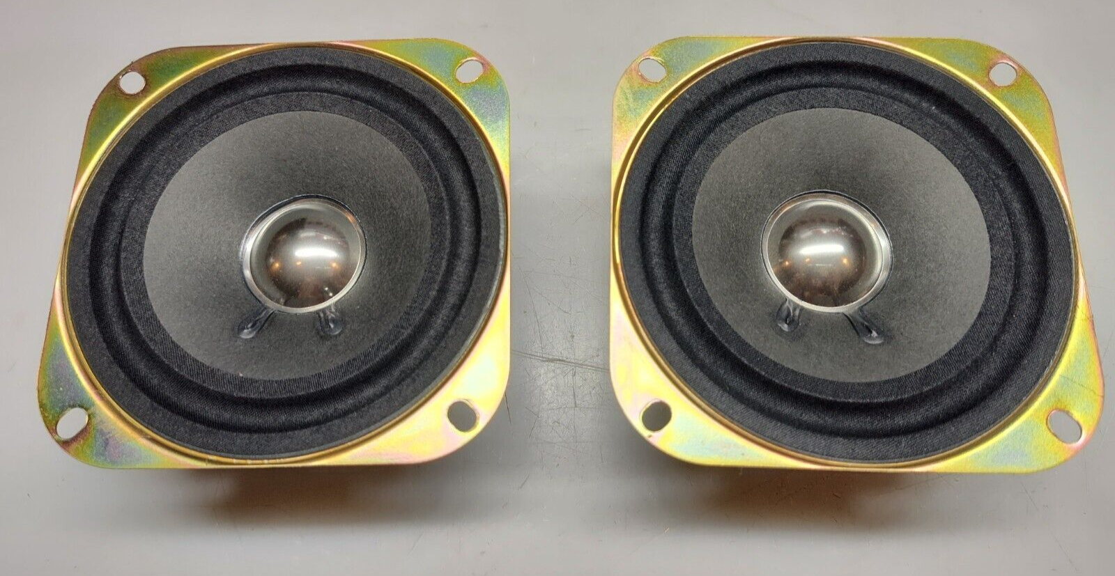VINTAGE AIWA SX-WNAJ70 MIDRANGE SPEAKER 8A-NS7-604-01 CBB26 VINTAGE AIWA SX-WNAJ70 MIDRANGE SPEAKER 8A-NS7-604-01 CBB26