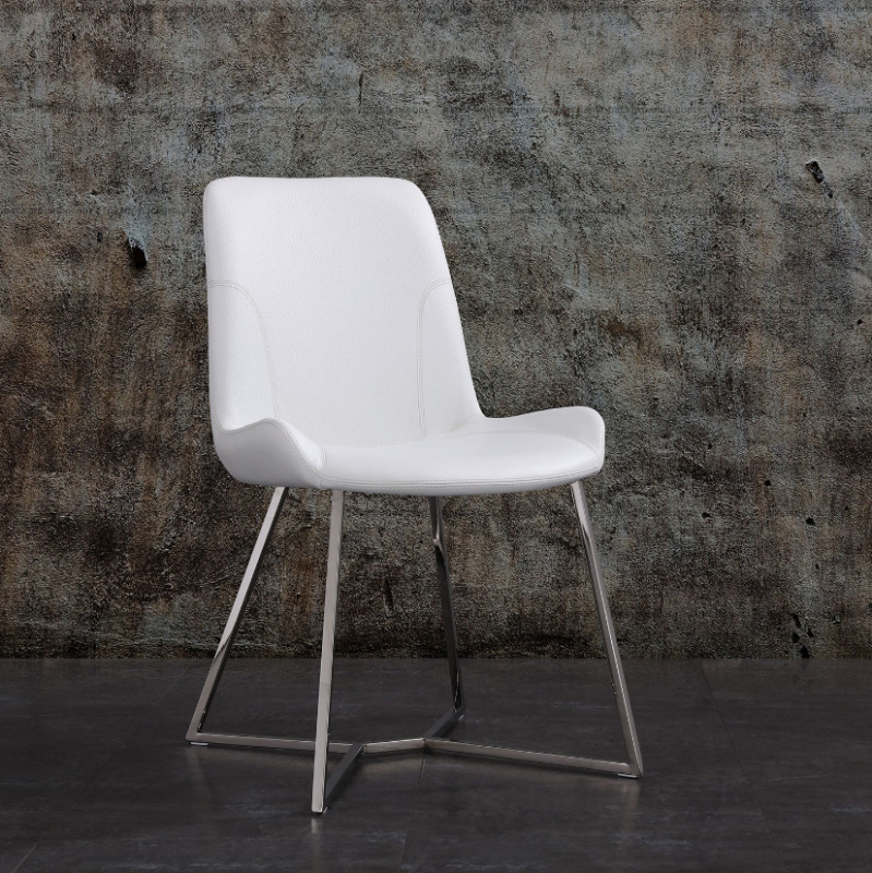 Whiteline Aileen Dining Chair In White (dc1480-w24" D20" H33.5")