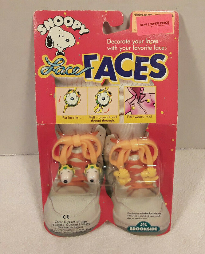 小物 J SNOOP Vintage Peanuts Snoopy & Woodstock Lace Faces Brookside Shoe