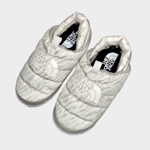 

The North Face Nuptse Mules SILVER GREY Мужские тапочки унисекс, размер 75%, гусиный пух, Серый, The North Face Nuptse