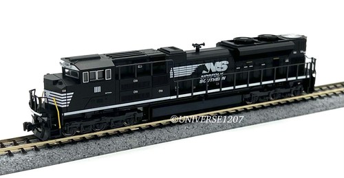 Nゲージ鉄道模型 KATO USA SD70ACe #176-8502 Kato 176-8502 N Illinois Terminal NS Heritage SD70ACe Diesel