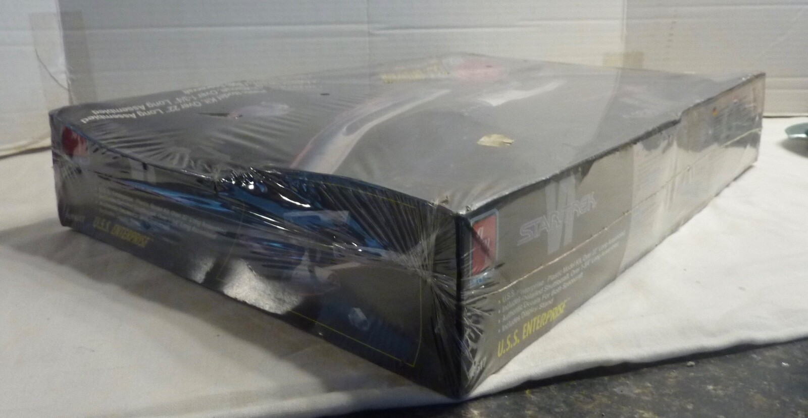 1991 AMT sealed Star Trek VI USS Enterprise Model Kit #8617