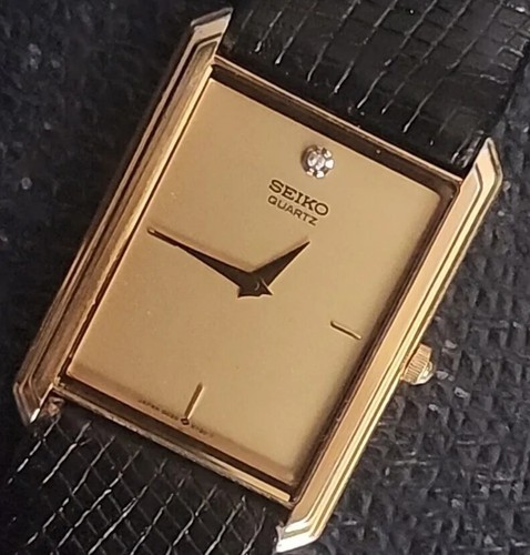 時計 seiko tank vintage Vintage Seiko Tank Rectangular Watch Silver Gold 20mm Unisex