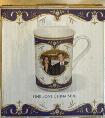 Prince William & Kate Middleton ENGAGEMENT Wedding Mug Royal Crest 2011 England