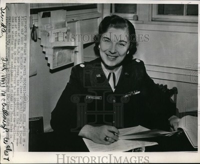 1967 Wirephoto Maj Jane E McCullough 15 year veteran USAF - orw12093 8.25X10