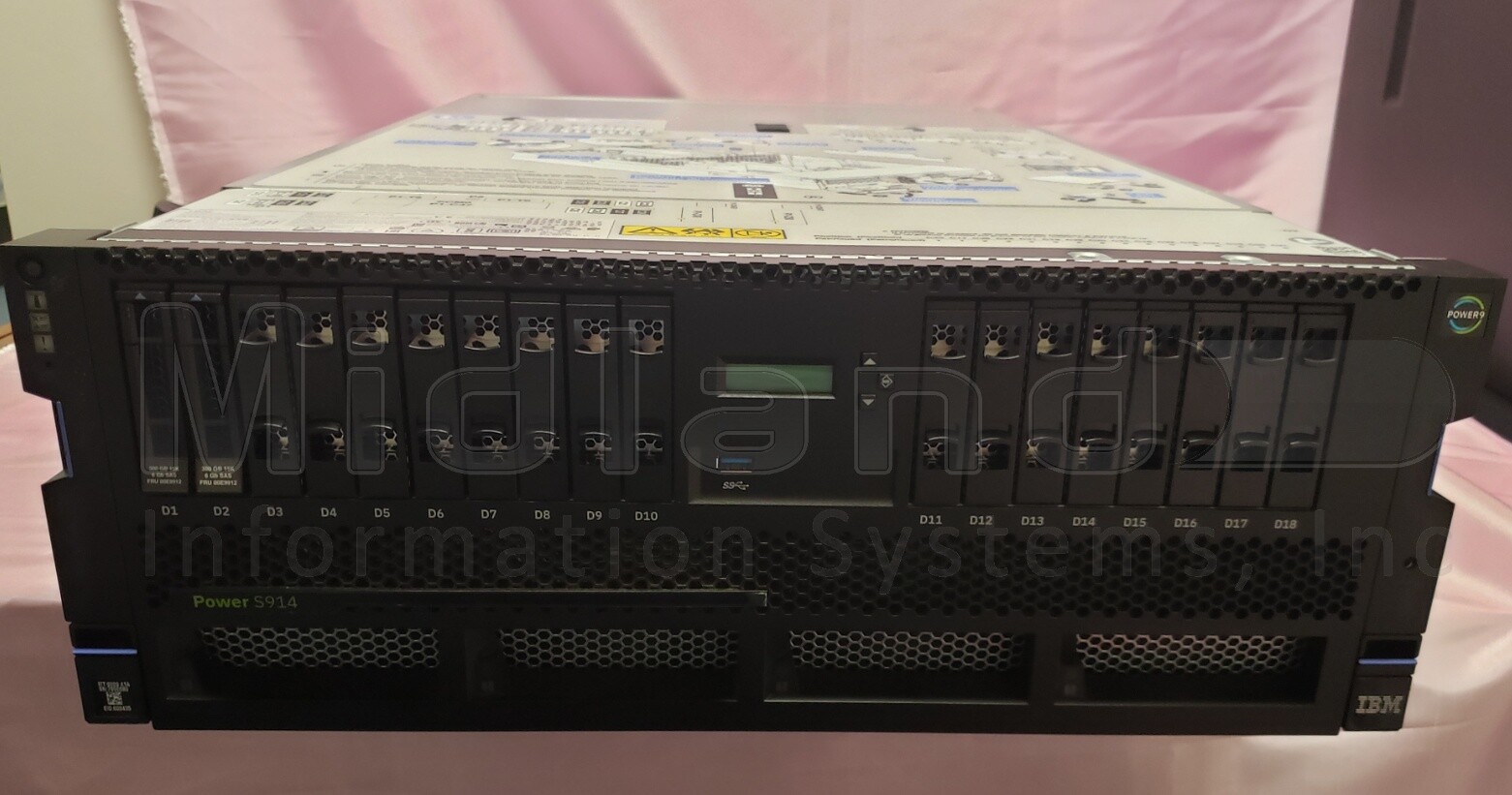 IBM 9009-41A S914 i series, 4-C 2.3/3.8Ghz EP10 1 OS 5 user