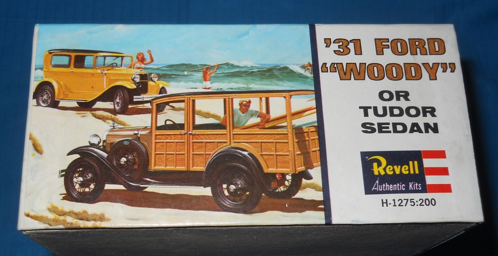 Revell 31 Ford Woody/Tudor Sedan H-1275 USA 1964 1/25 Kit Model Car Swap Meet
