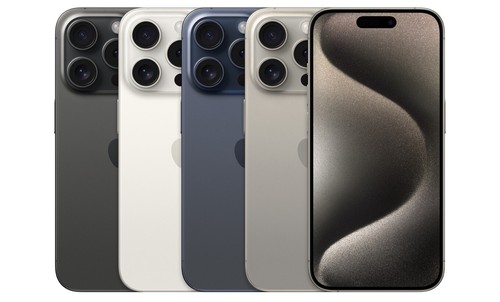 ＊やまちゃん＊iPhone15 本体ブラック　256GB 画面割れ やまちゃん様専用＊iPhone15 本体ブラック 256GB 画面割れ
