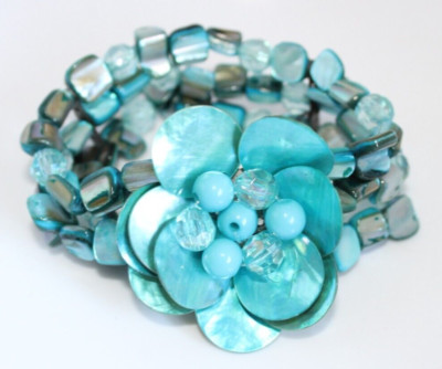 Hand Crafted Blue Shell And Beads Abalone Look A Like Stretch Bracelet