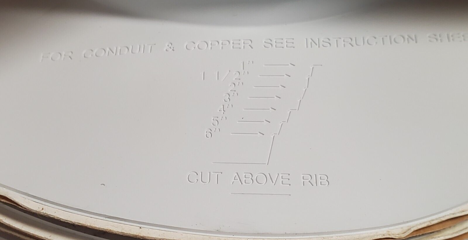 1" - 6" WHITE UNIVERSAL TAPED PIPE BOOT PEEL AND STICK PS