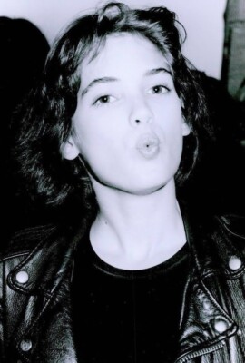 WINONA RYDER  Babe Sexy Actress 8.5X11 Photo Print 499888