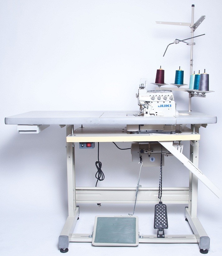 Juki 4-Thread Overlock Sewing Machine w/Table & Servo Motor
