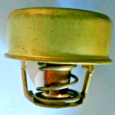 QTH140 Thermostat - fits Peugeot 404, 504, J7, J133726 133766 ERT106 ERT35