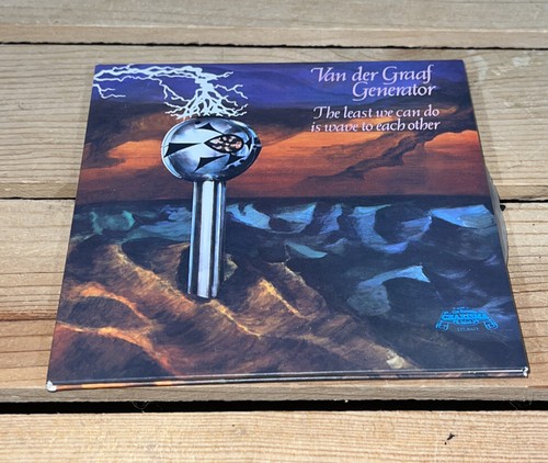 Van Der Graaf Generator Least We Can Do Wave To Each Other