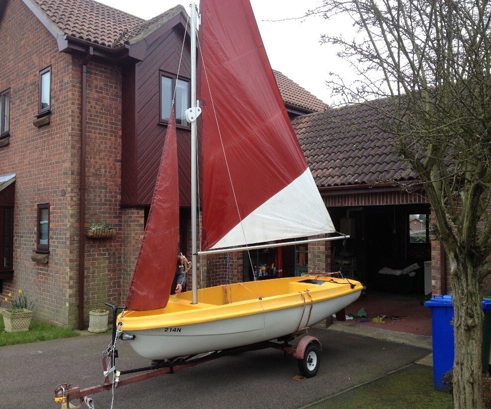 Skipper 14ft Sailing Dinghy + launch trolley in Lowestoft, Suffolk