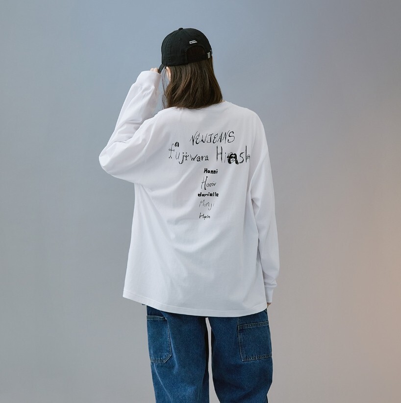 NewJeans x Hiroshi Fujiwara T-シャツ VER.3 NewJeans x Hiroshi Fujiwara 꼴레 티셔츠 VER.3 (BLACK) – LINE