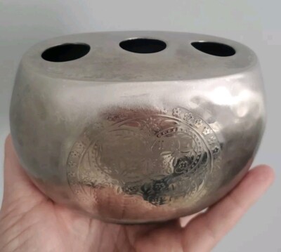 Hammered Metal Toothbrush Holder - Metal Stamping Design - Holds 3 Brushes