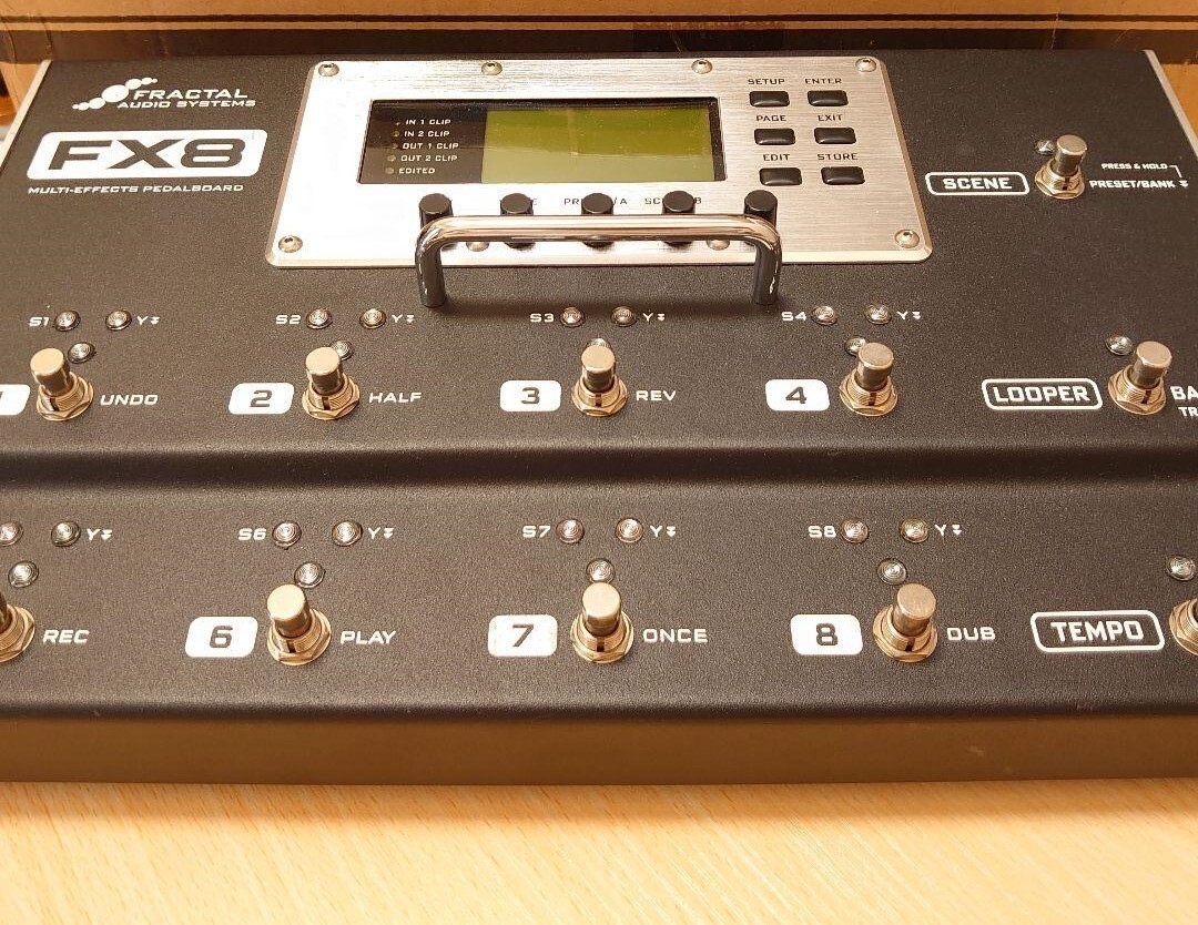 Fractal Audio FX8 + CAJ 5008 ボードセット Fractal Audio FX8 + CAJ 5008 ボードセット