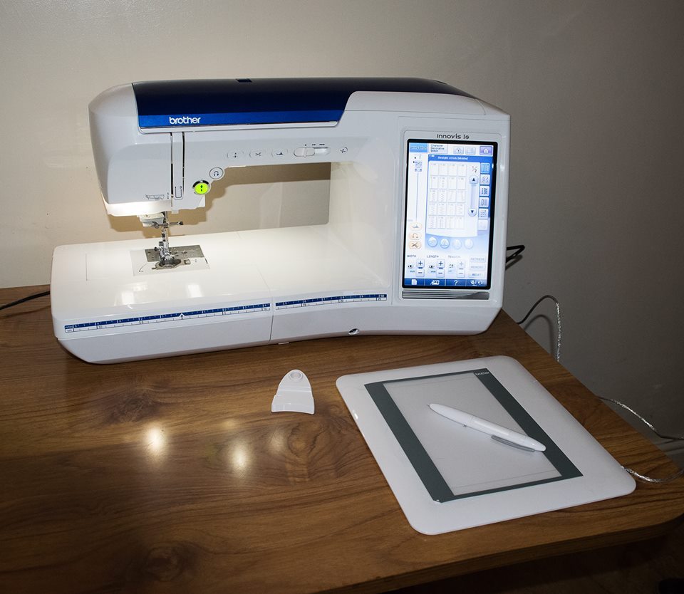 Brother Innov-is Ie Sewing & Embroidery Machine Hardly