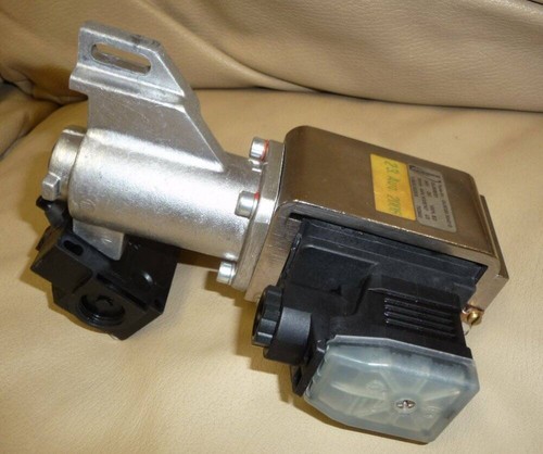 そると Amazon.com: BLUESUNSOLAR Front Left ABS Wheel Speed Sensor