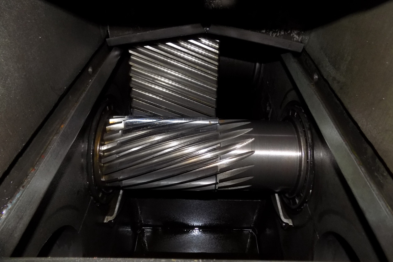 FALK 6.21:1 RATIO ENCLOSED GEAR DRIVE MODEL 2110Y1-S