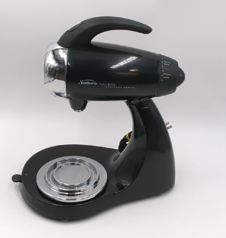 Model 2353 Base Sunbeam Heritage Series Mixmaster 12 Speed Stand Mixer