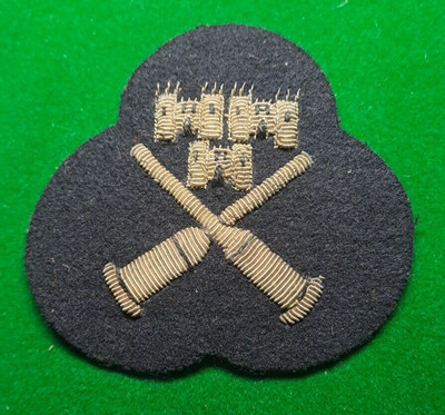 OBSOLETE GARDA SIOCHANA STAFF SERGEANT BADGE, RUC, RIC, IRISH, IRELAND