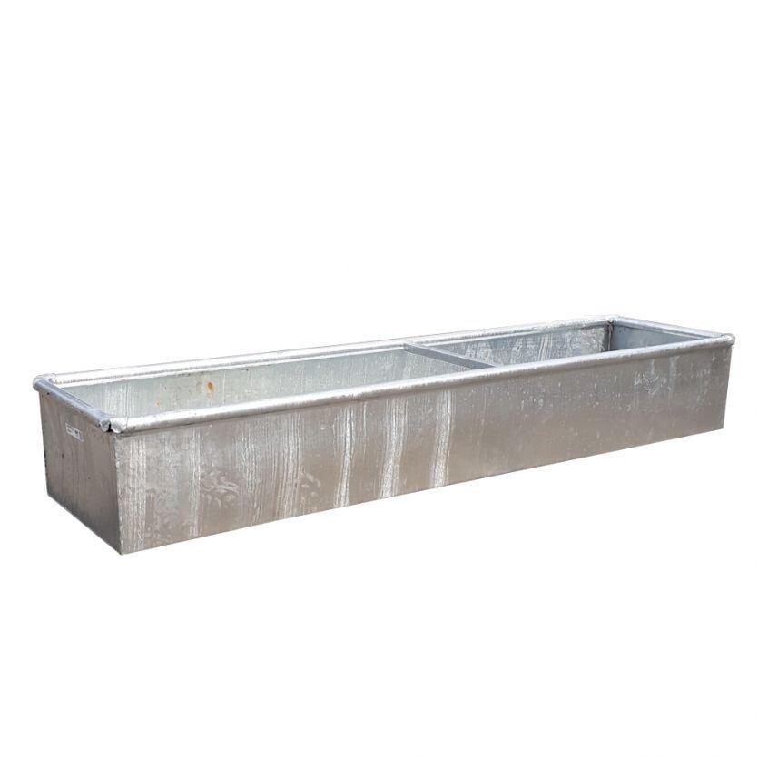 4 Metal Cattle Water Troughs / Metal Garden Planters in Kilburn