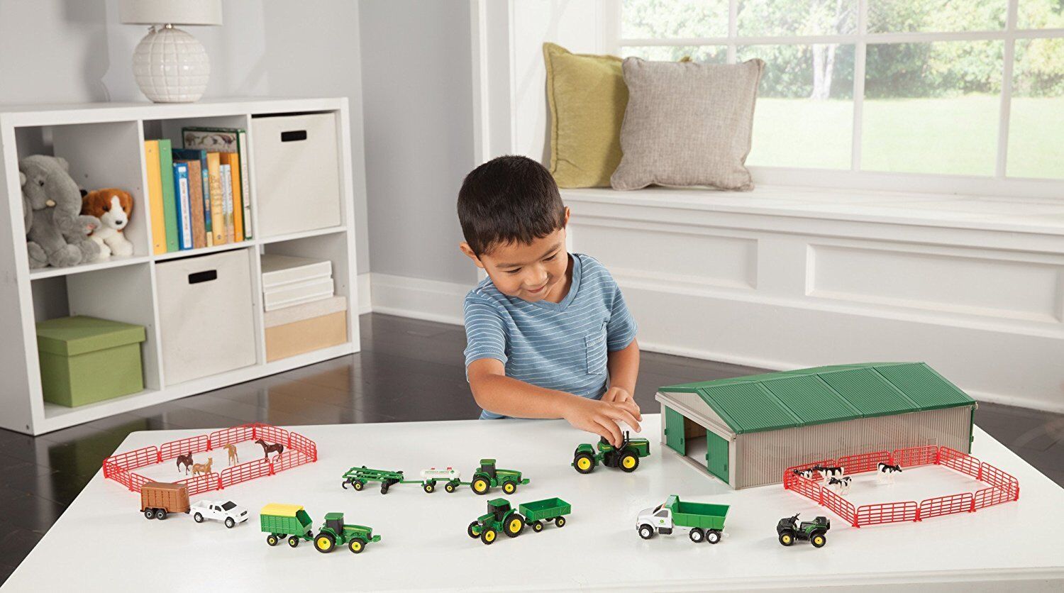 Tractor Farm Toy Play Set John Deere Kids 70 Pc Gift Boy Animals Machine Shed