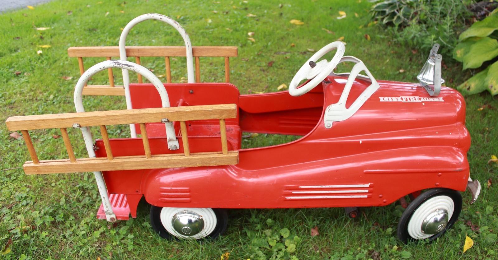 Vintage 1950's Murray Pedal Car Fire Truck in original condition