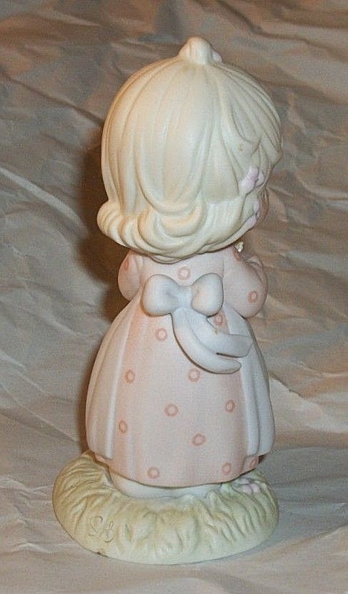 Precious Moments Blond Girl Figurine MAY YOUR BIRTHDAY BE A BLESSING w Tiny Flaw