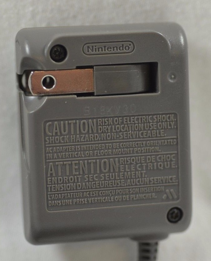 GENUINE NINTENDO USG-002 AC ADAPTER FOR NINTEDO DS LITE TESTED FREE SHIP