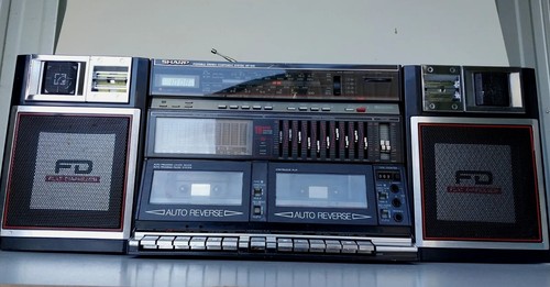 Vintage Sharp Boombox WF-940 Twin Cassette, Radio & 10 Band Vintage Sharp Boombox WF-940 Twin Cassette, Radio & 10 Band
