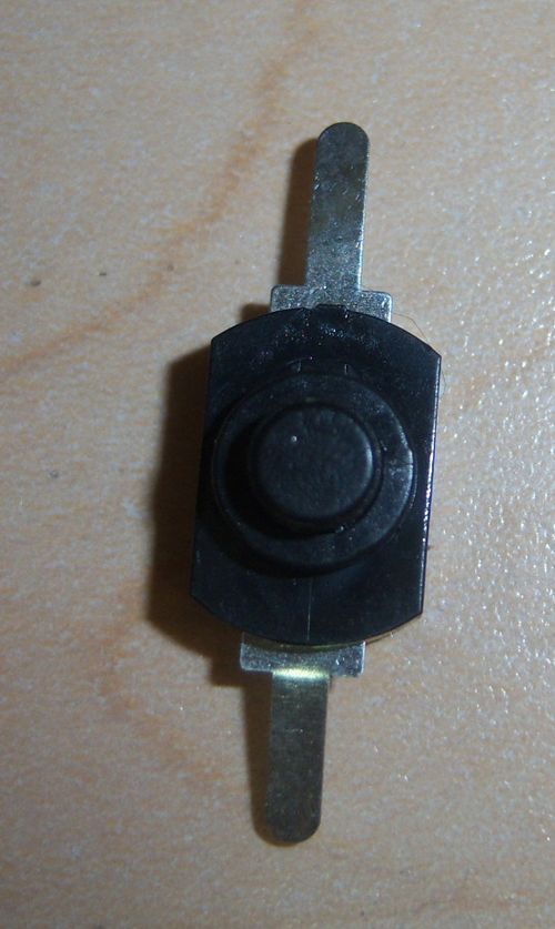 Mini Push Button Latching On Off Switches (10) lot weatherproof 30v Ship USA