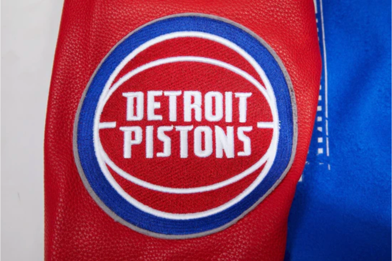 Pre-owned Pro Standard Nba  Detroit Pistons Remix Varsity Men's Jacket Red Men's Large