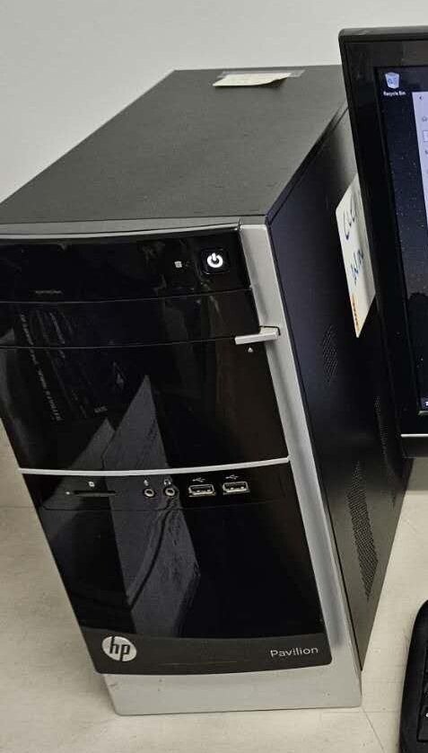 hp pavilion 500 AMD A8-6410 APU Radeon R5 2.00GHZ 6GB Ram