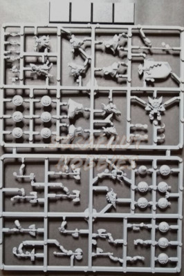 Warhammer The Old World Dwarfen Mountain Holds 4 Dwarf Warriors *NOS*