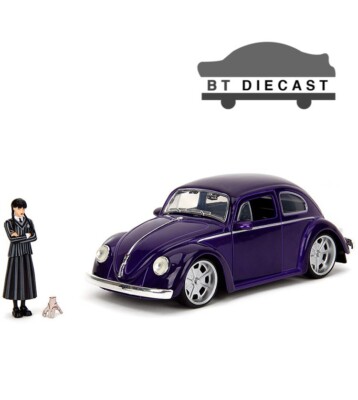 JADA WEDNESDAY VOLKSWAGEN BEETLE 1/24 w/ WEDNESDAY ADDAMS AND THING FIGURE 35131