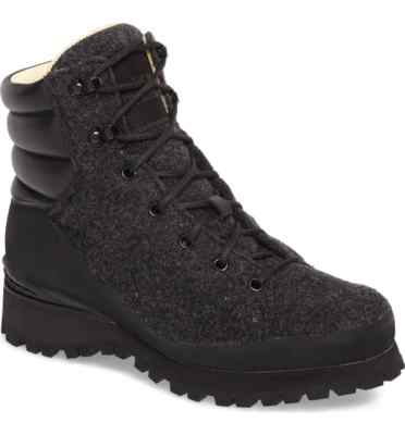 Cryos Hiker