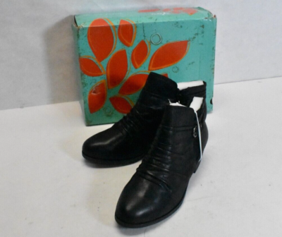 Yuu shop shoes booties