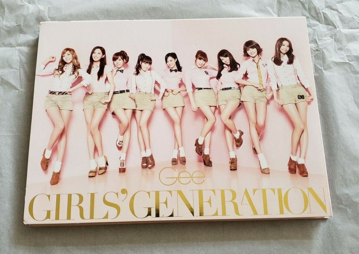SNSD Girls' Generation Japan Single - Gee Limited Edition CD
