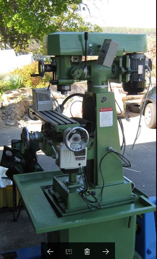 Milling Machine Warco VMC variable speed + powerfeed and some tooling